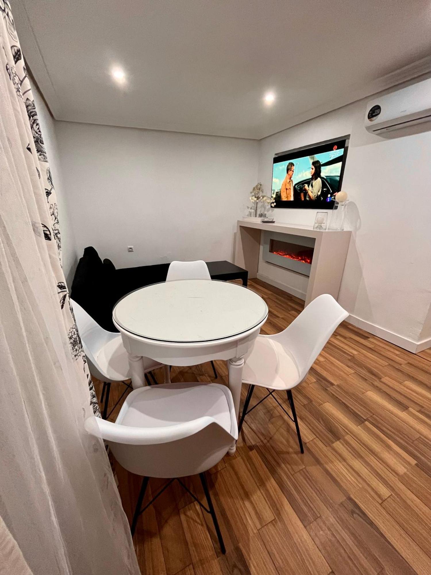 Torres De La Catedral Apartment Jaen Exterior photo